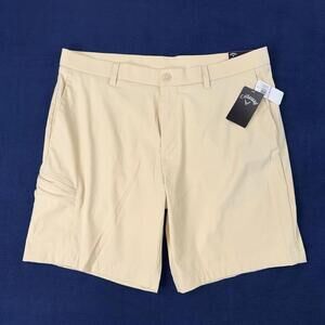 NWT Callaway Golf Shorts Mens 38 Beige Opti-Dri Stretch 9 Inseam Casual Preppy